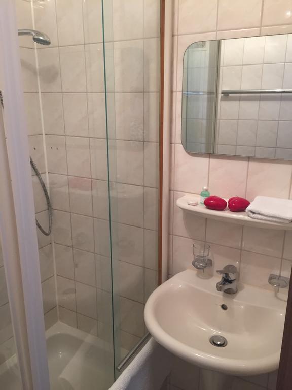 Motels21 Sersheim Номер фото